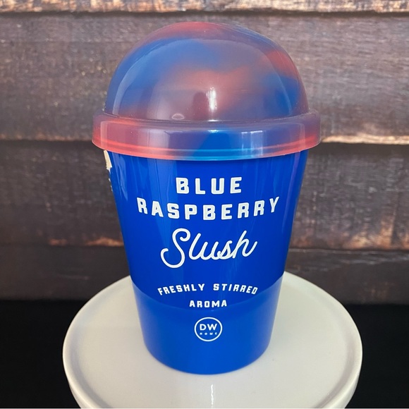DW Home Blue Raspberry Slush Candle - Picture 3 of 10